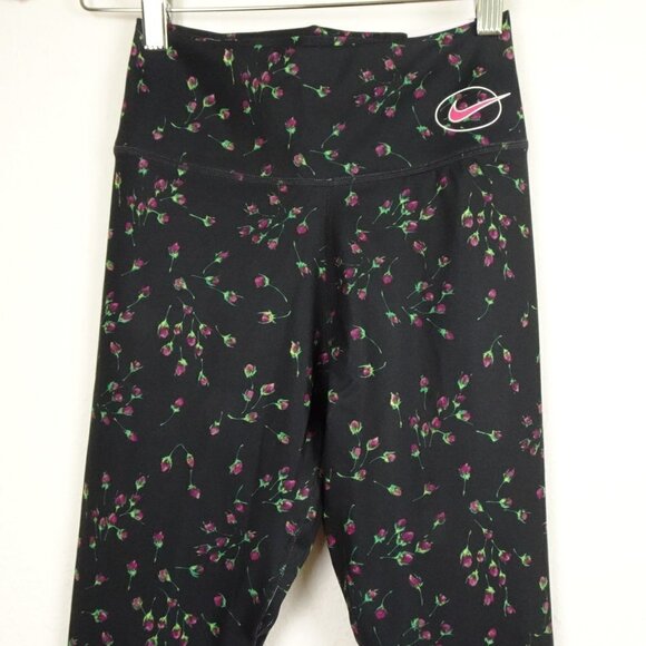 Nike One Luxe Leggings Women's Size XS Black Roses Dri-Fit Training - Picture 3 of 11